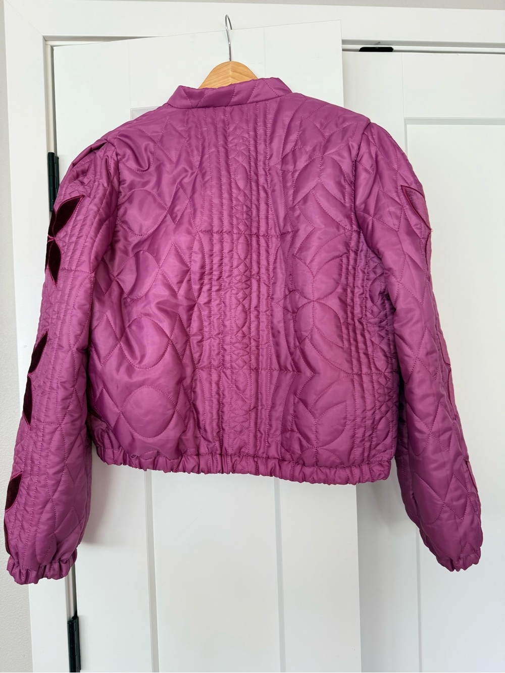 Veveret Cropped Quilted Jacket Women’s Size L - Picture 2 of 3